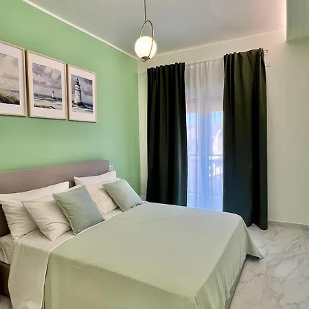 Blu Fronte Spiaggia, Vista Eolie Apartment