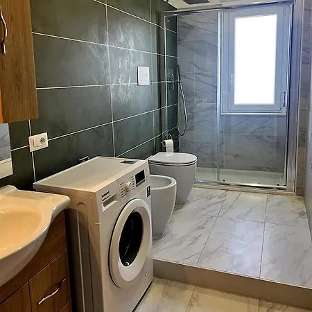 Blu Fronte Spiaggia, Vista Eolie * Milazzo